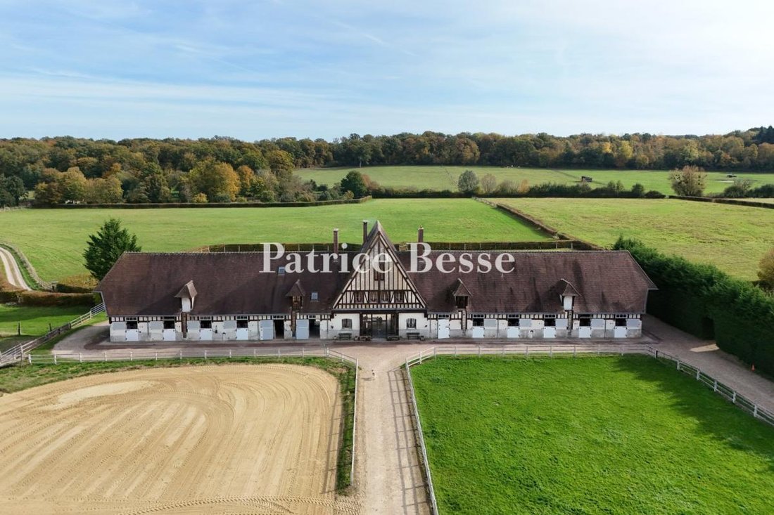 House in Chantilly, Hauts-de-France, France 1 - 16698644