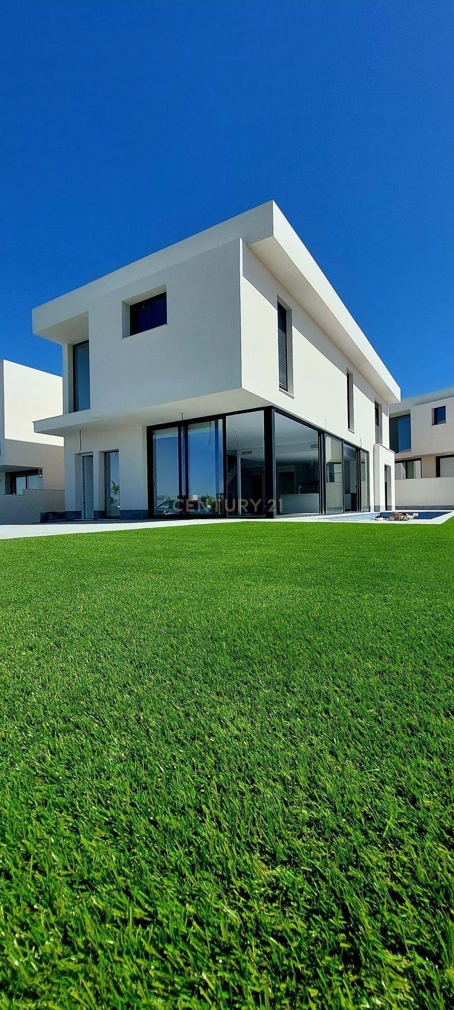 Villa in Santa Pola, Valencian Community, Spain 2 - 16699007