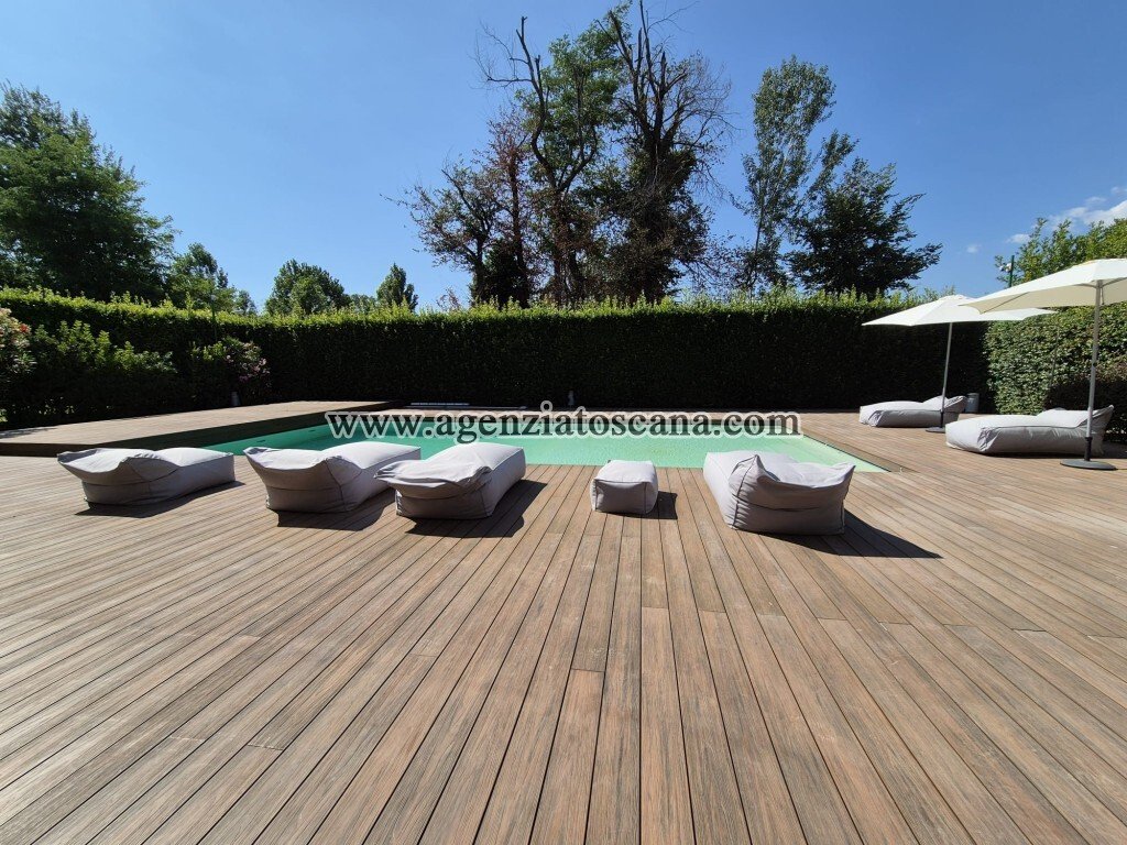 Villa in Center, Forte dei Marmi, Tuscany 5 - 16696829