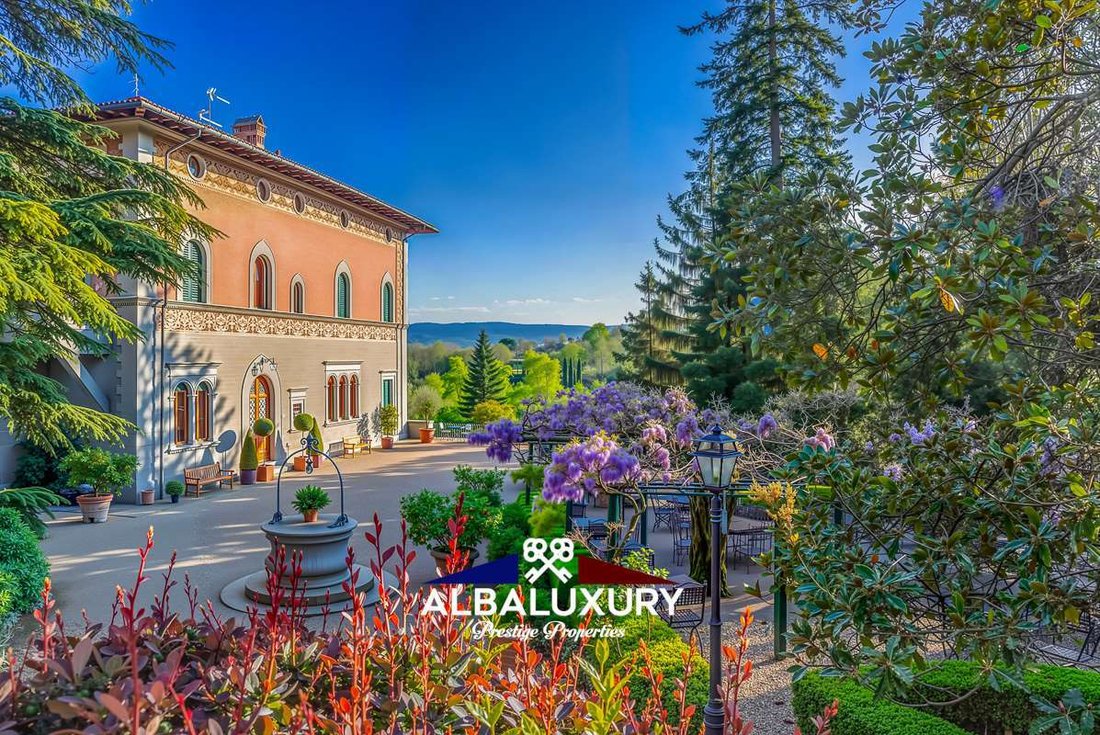 Villa in Vicchio, Tuscany, Italy 2 - 16698732