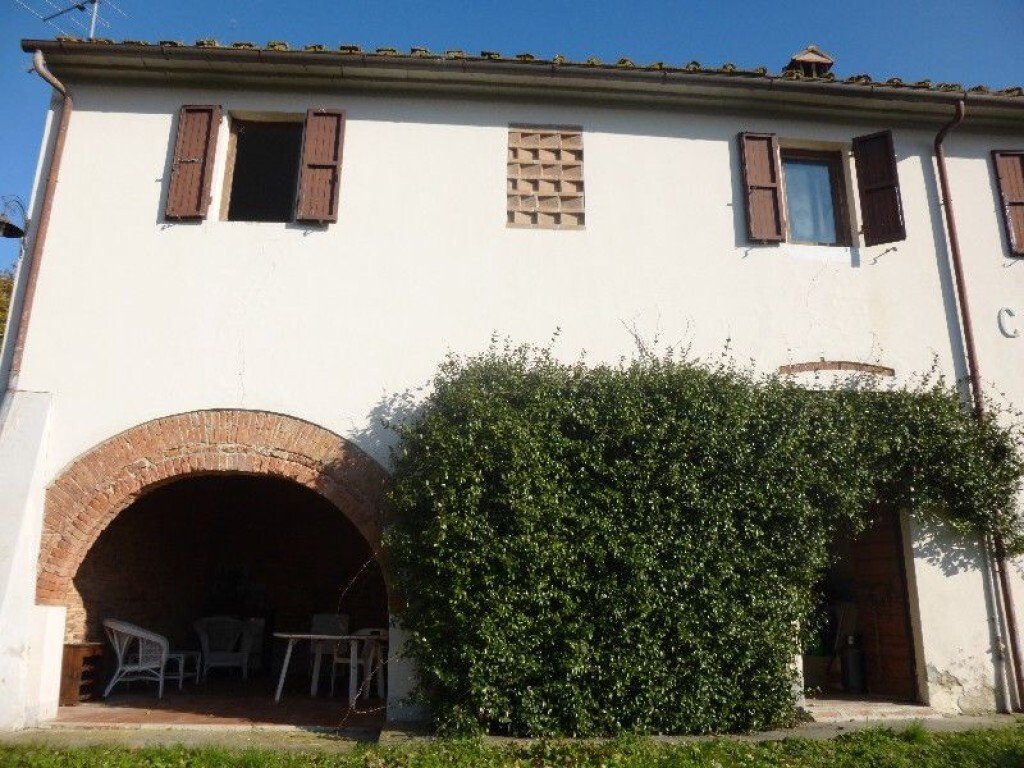 Villa in Crespina, Tuscany, Italy 3 - 16696967