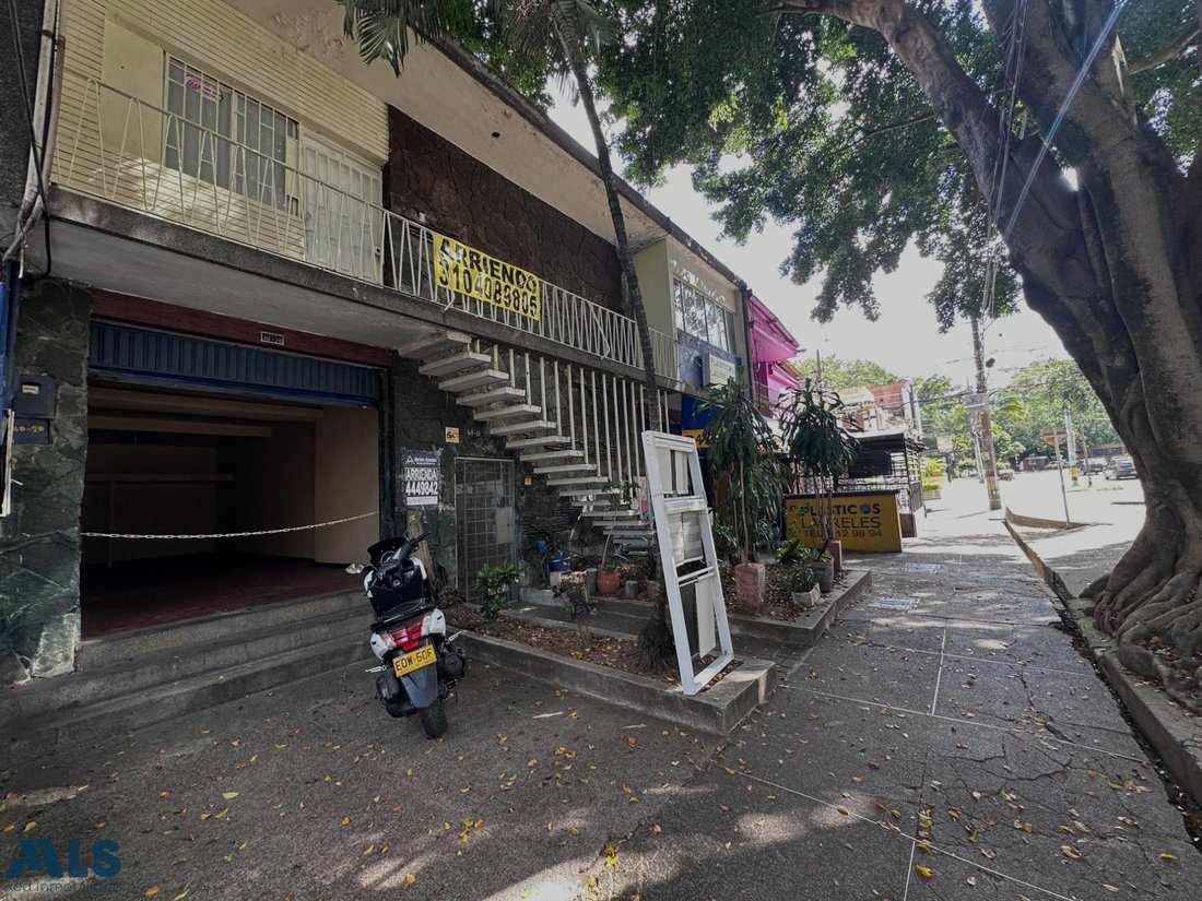 House in Medellín, Antioquia, Colombia 1 - 16697565