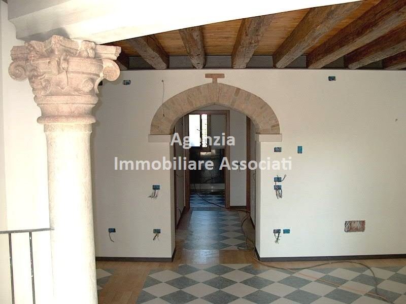 Apartment in Bassano del Grappa, Veneto, Italy 2 - 16696862