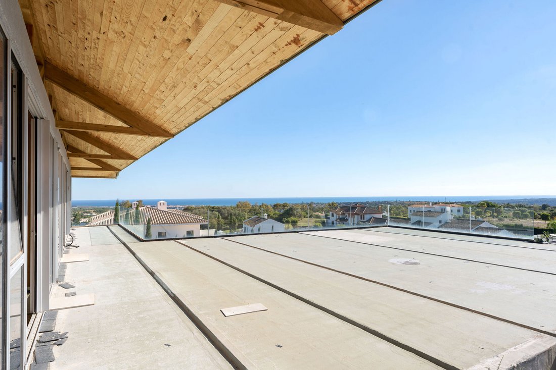 Villa in Sotogrande, San Roque, Andalusia 1 - 16697383