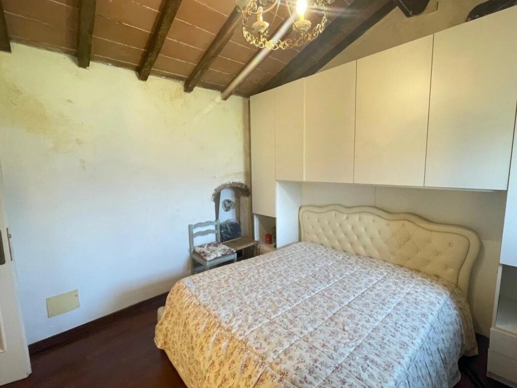 House in Pietrasanta, Tuscany, Italy 5 - 16696933