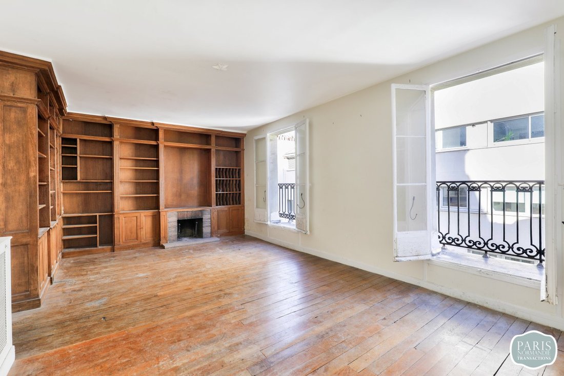 Apartment in Clignancourt-Jules Joffrin, Paris 18e Arrondissement, Paris 2 - 16697220