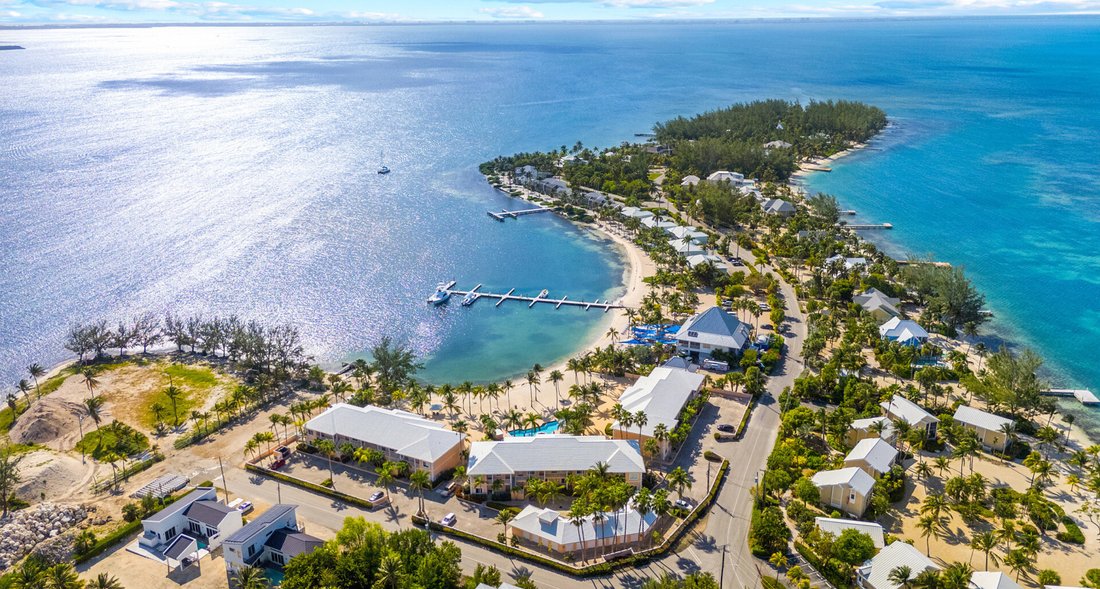 Apartment in Rum Point, North Side, Cayman Islands 1 - 16698806