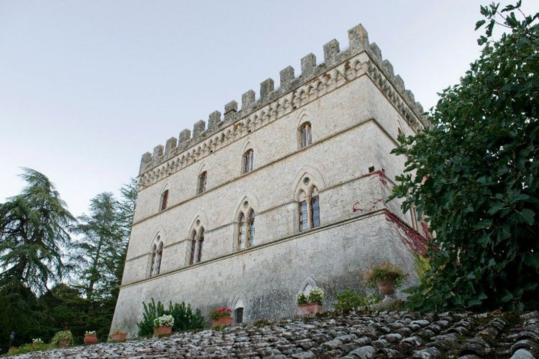 Villa in Sovicille, Tuscany, Italy 2 - 16696844