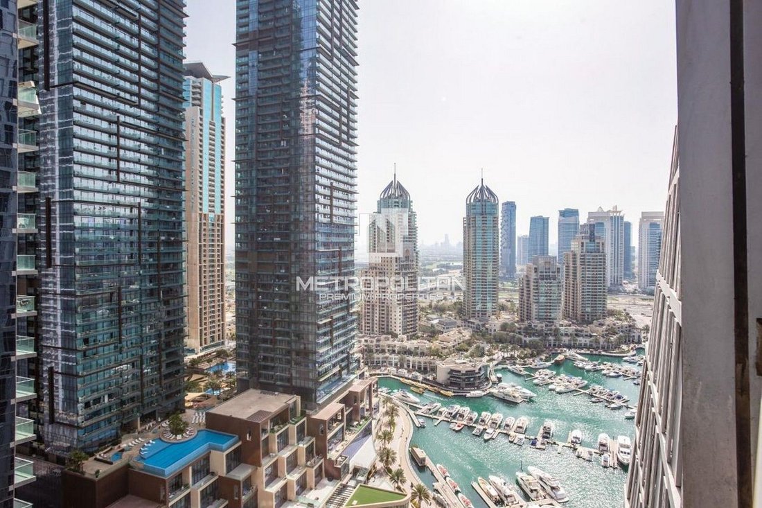 Apartment in Dubai Marina / Marsa Dubai, Dubai, United Arab Emirates 1 - 16697867