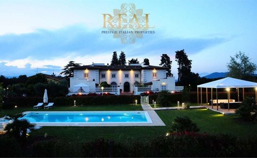 Villa in Center, Signa, Tuscany 1