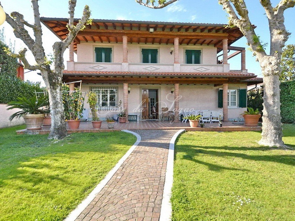 Villa in Center, Forte dei Marmi, Tuscany 1 - 16696570