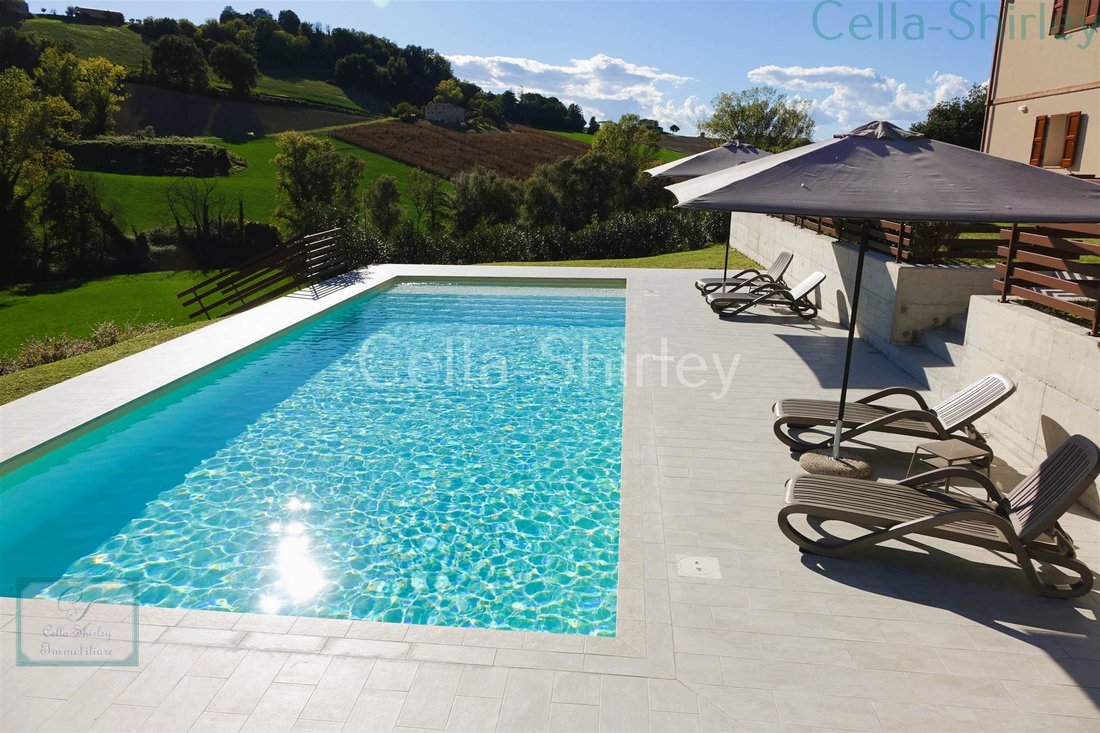 House in Mogliano, Marche, Italy 3 - 16698400