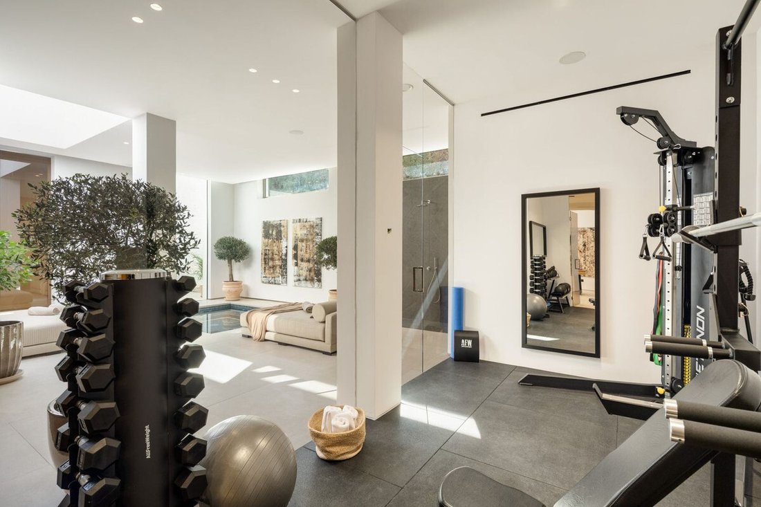 Villa in Marbella, Andalusia, Spain 5 - 16697789