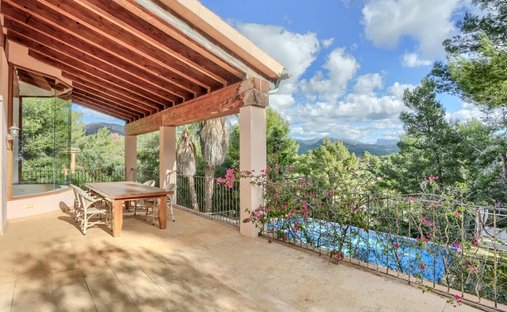 Villa in Esporles, Balearic Islands, Spain 1