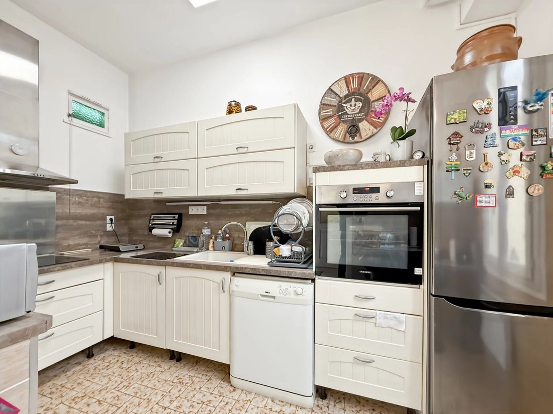 House in Centre-Haut de Cagnes, Cagnes-sur-Mer, France 4 - 16696414