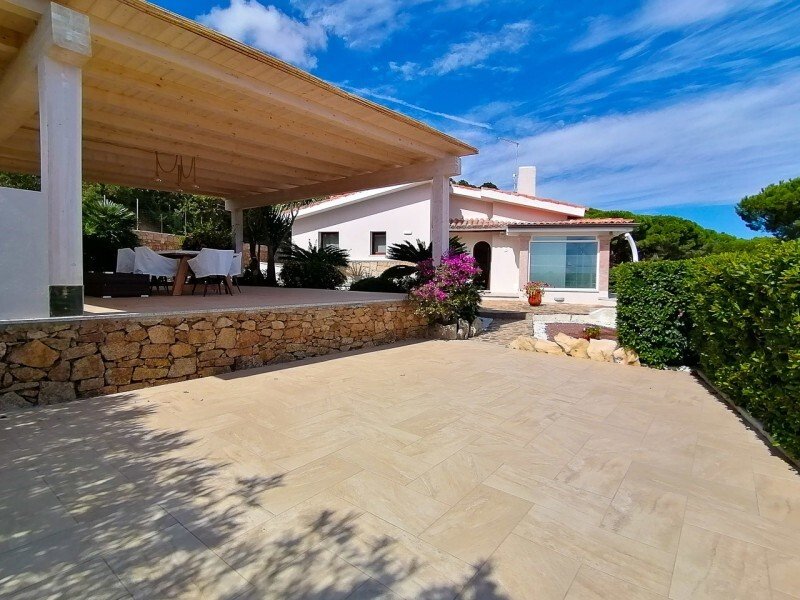 Villa in Santa Teresa Gallura, Sardinia, Italy 1 - 16696511