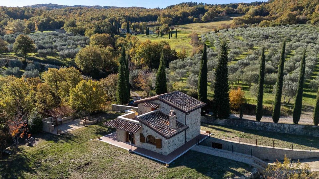 Country House in Castiglione d'Orcia, Tuscany, Italy 5 - 16698655