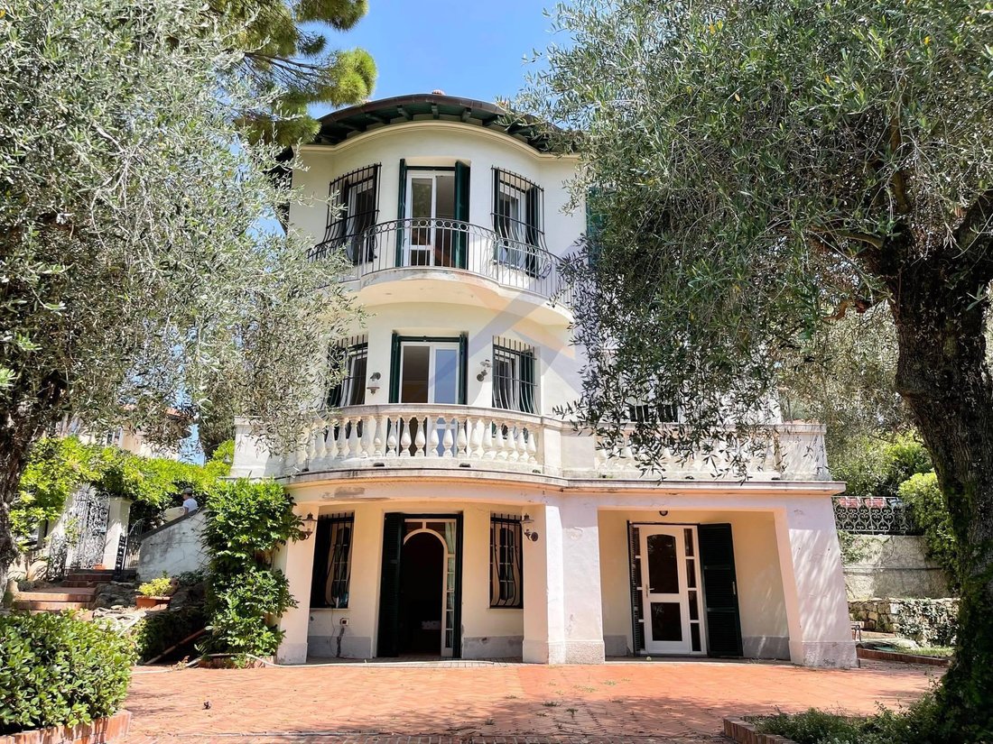 Villa in Sasso di Bordighera, Bordighera, Liguria 1 - 16696493