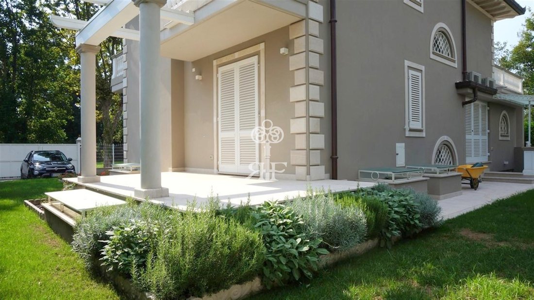 Villa à Tonfano, Pietrasanta, Italie 5 - 16697076