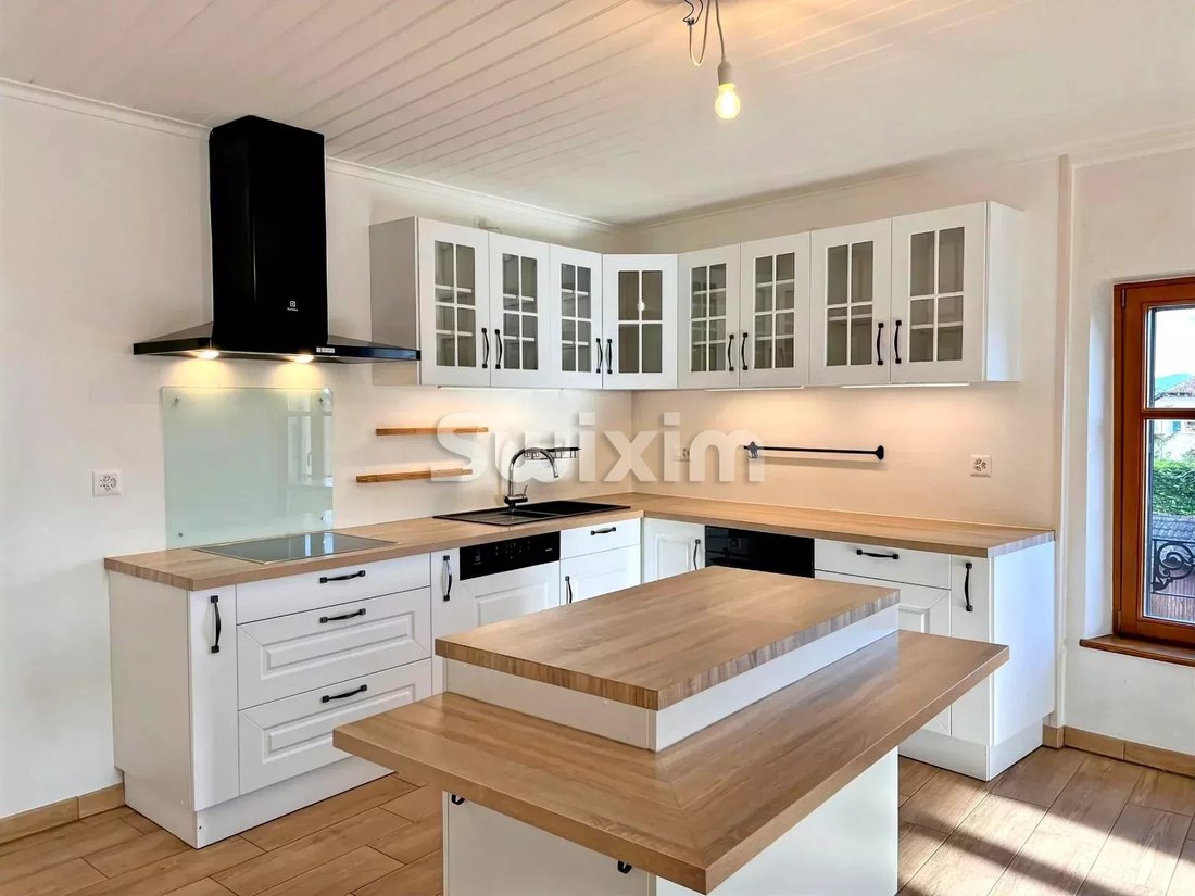 Bright Apartment In Satigny With Solar Panels