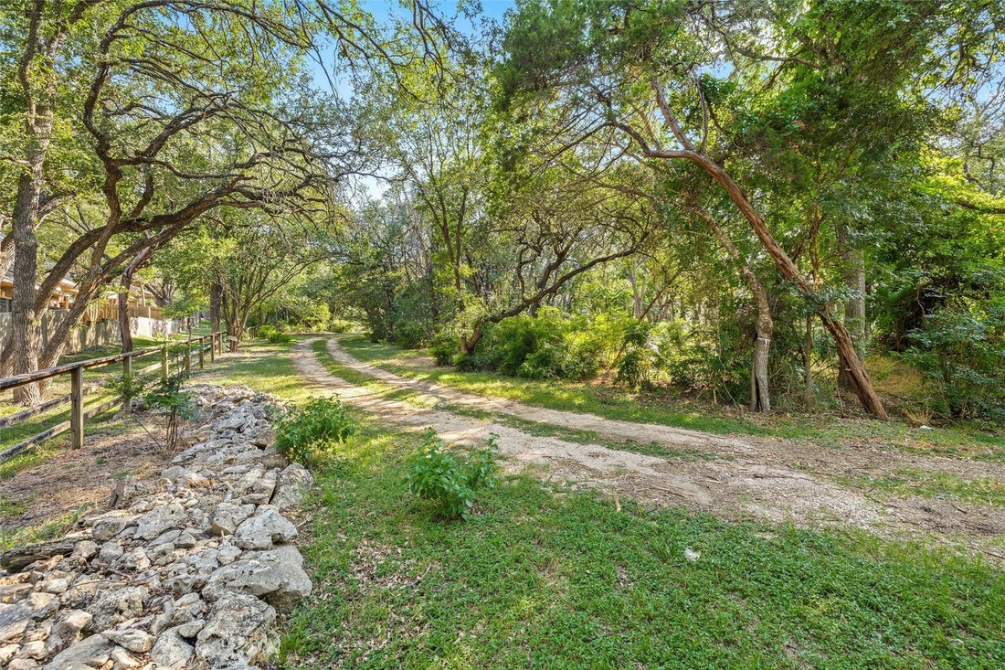 House in Austin, Texas, United States 4 - 16697686