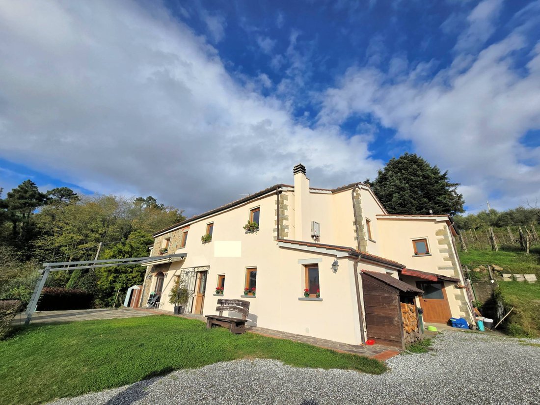 Country House in Marliana, Tuscany, Italy 4 - 16699218