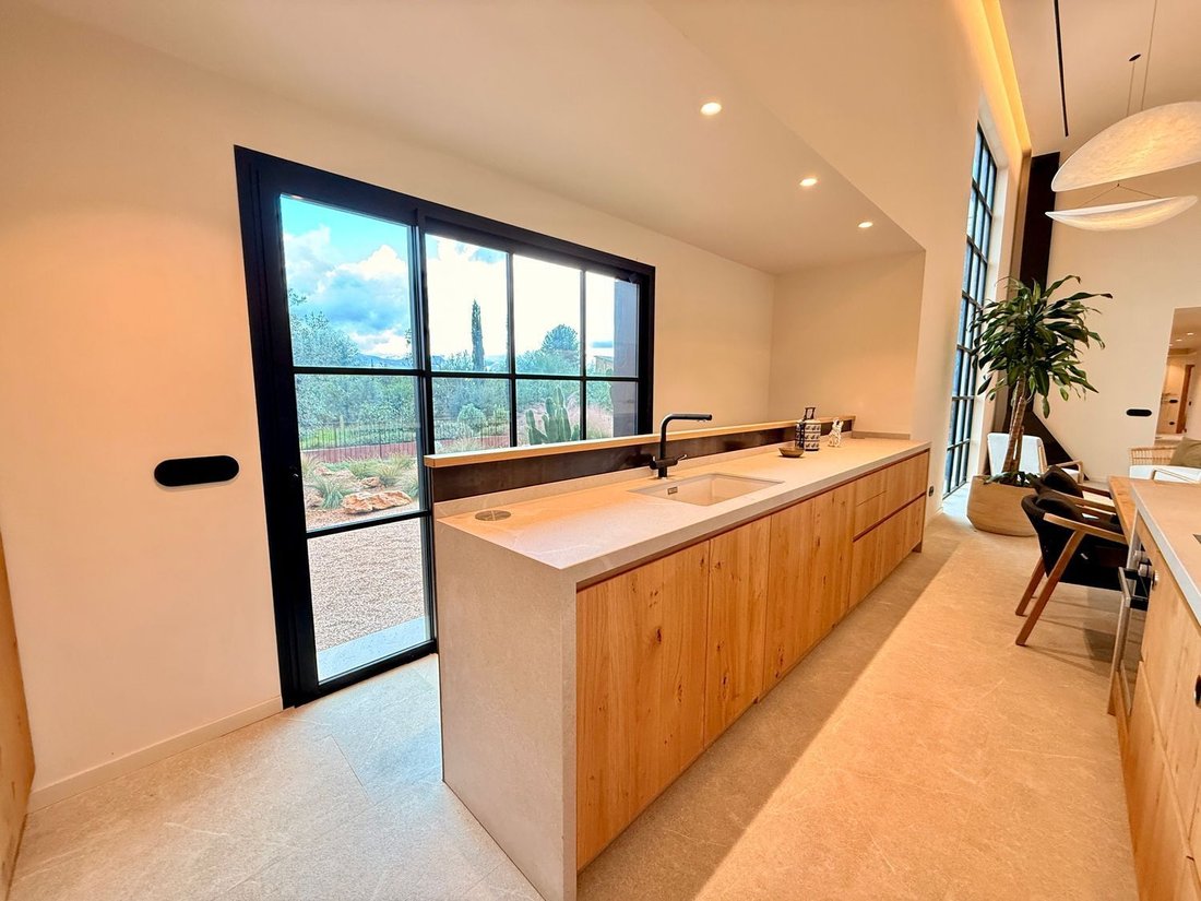 Villa in Santa Maria del Cami, Balearic Islands, Spain 5 - 16698324