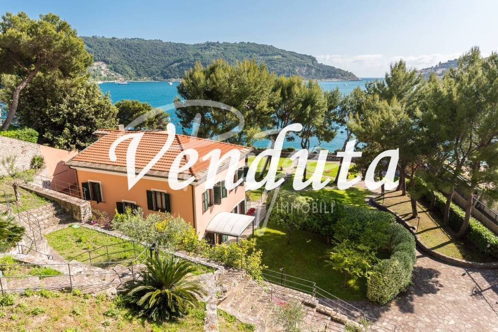 Villa en Portovenere, Liguria, Italia 1 - 16696875