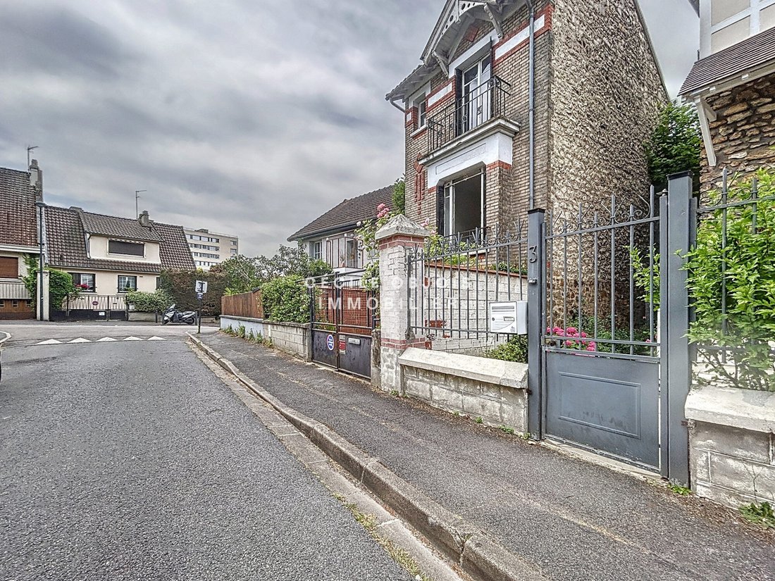House in Peri, Joinville-le-Pont, France 5 - 16700022