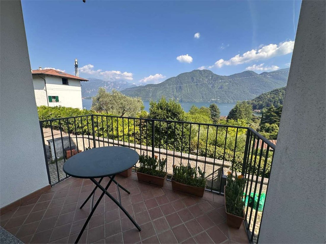 Apartment in Lenno, Lombardy, Italy 4 - 16698729