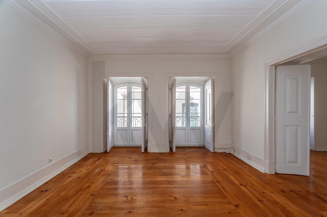 Apartment in Campo de Ourique, Lisbon, Portugal 2 - 16700430