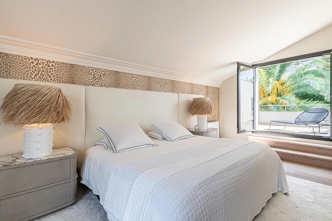 House in Mougins, Provence-Alpes-Côte d'Azur, France 4 - 16697317