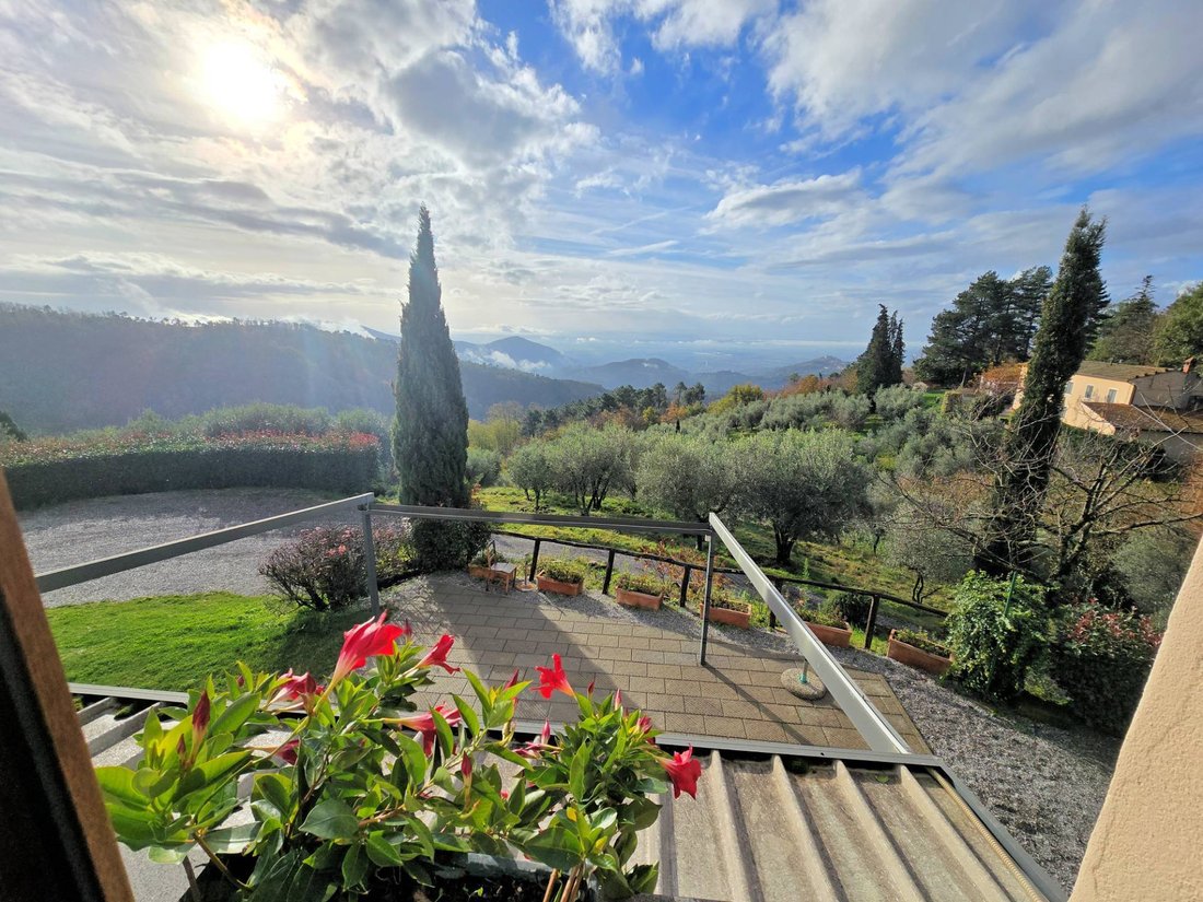 Country House in Marliana, Tuscany, Italy 1 - 16699218