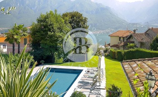 Villa in Oliveto Lario, Lombardy, Italy 1