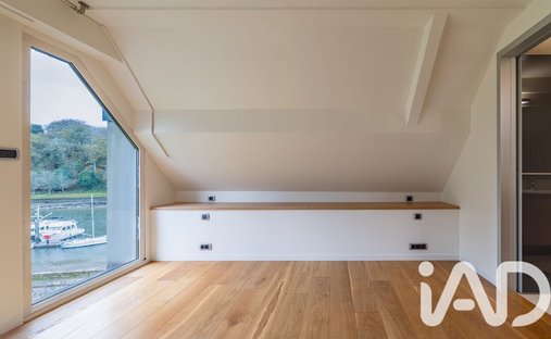 Castle for Sale in Auray, Brittany, France