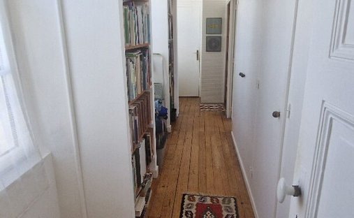 Castle for Sale in Niort, Nouvelle-Aquitaine, France