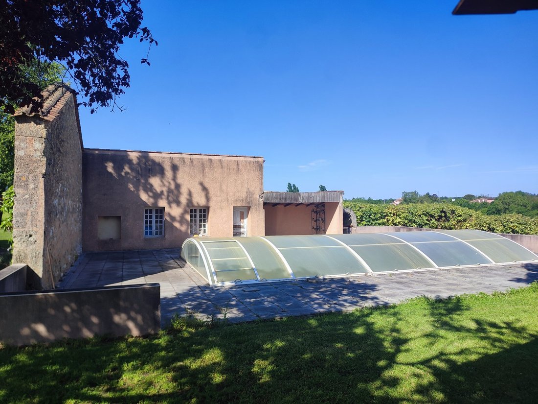 House in Cars, Nouvelle-Aquitaine, France 4 - 16700107