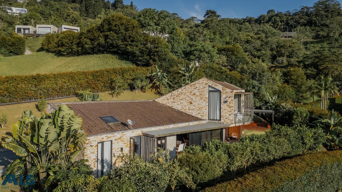 House in Envigado, Antioquia, Colombia 5 - 16697566