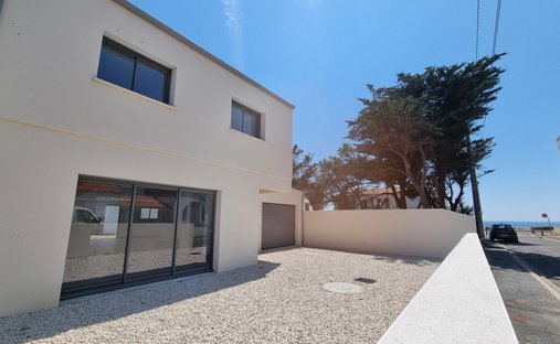 Apartment in Saint-Hilaire-de-Riez, Pays de la Loire, France 1