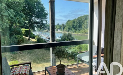 Castle for Sale in Auray, Brittany, France