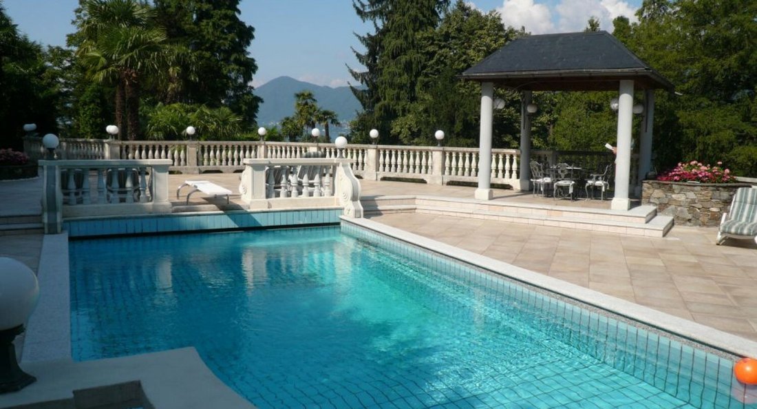 Villa in Luino, Lombardy, Italy 5 - 16696736