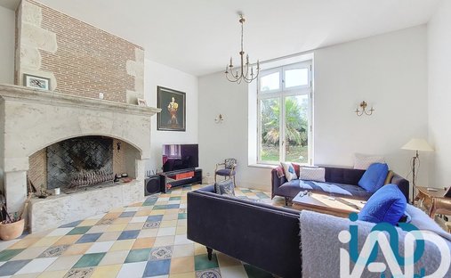 Castle for Sale in Lectoure, Occitanie, France