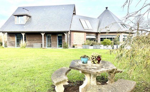 House in Senneville-sur-Fecamp, Normandy, France 1