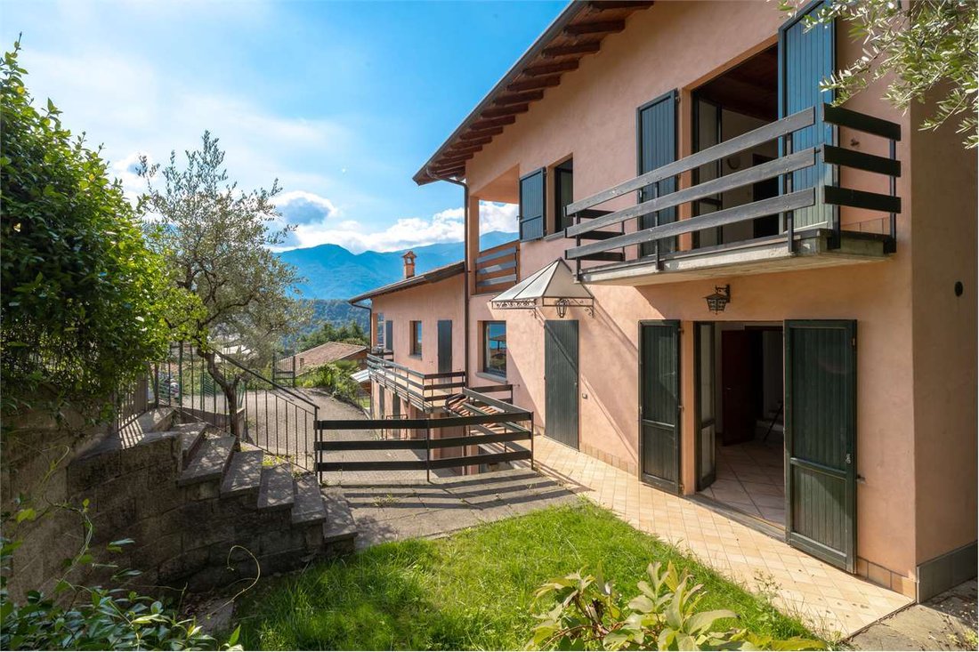 Villa in Lenno, Lombardy, Italy 4 - 16698734