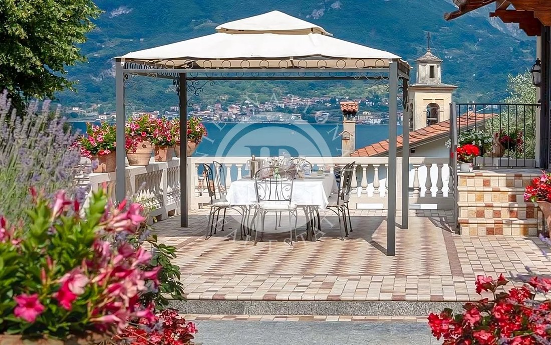 Villa in Oliveto Lario, Lombardy, Italy 3 - 16697410
