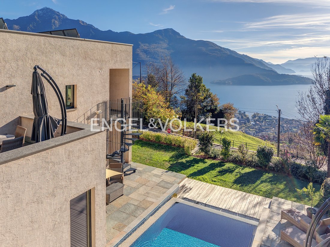 Villa in Vercana, Lombardy, Italy 3 - 16701078