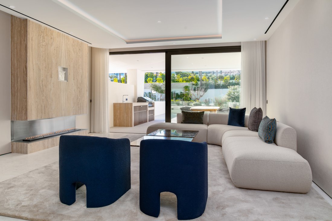 Apartment in Marbella, Andalusia, Spain 3 - 16701059