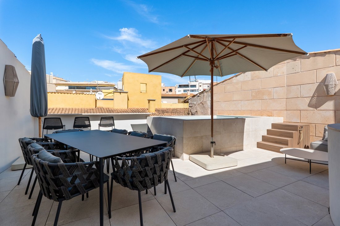 Townhouse in Palma, Balearic Islands, Spain 1 - 15986166
