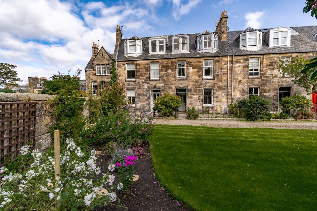 Townhouse in Strathtyrum, Scotland 2 - 16701489