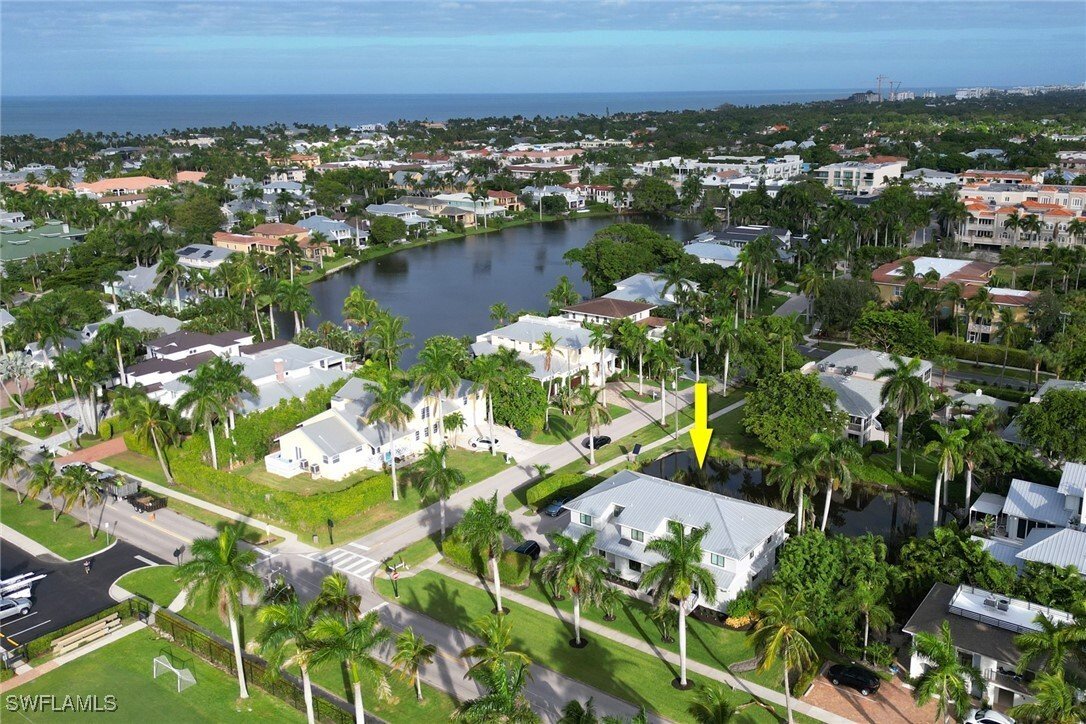 Condo in Naples, Florida, United States 1 - 16700698